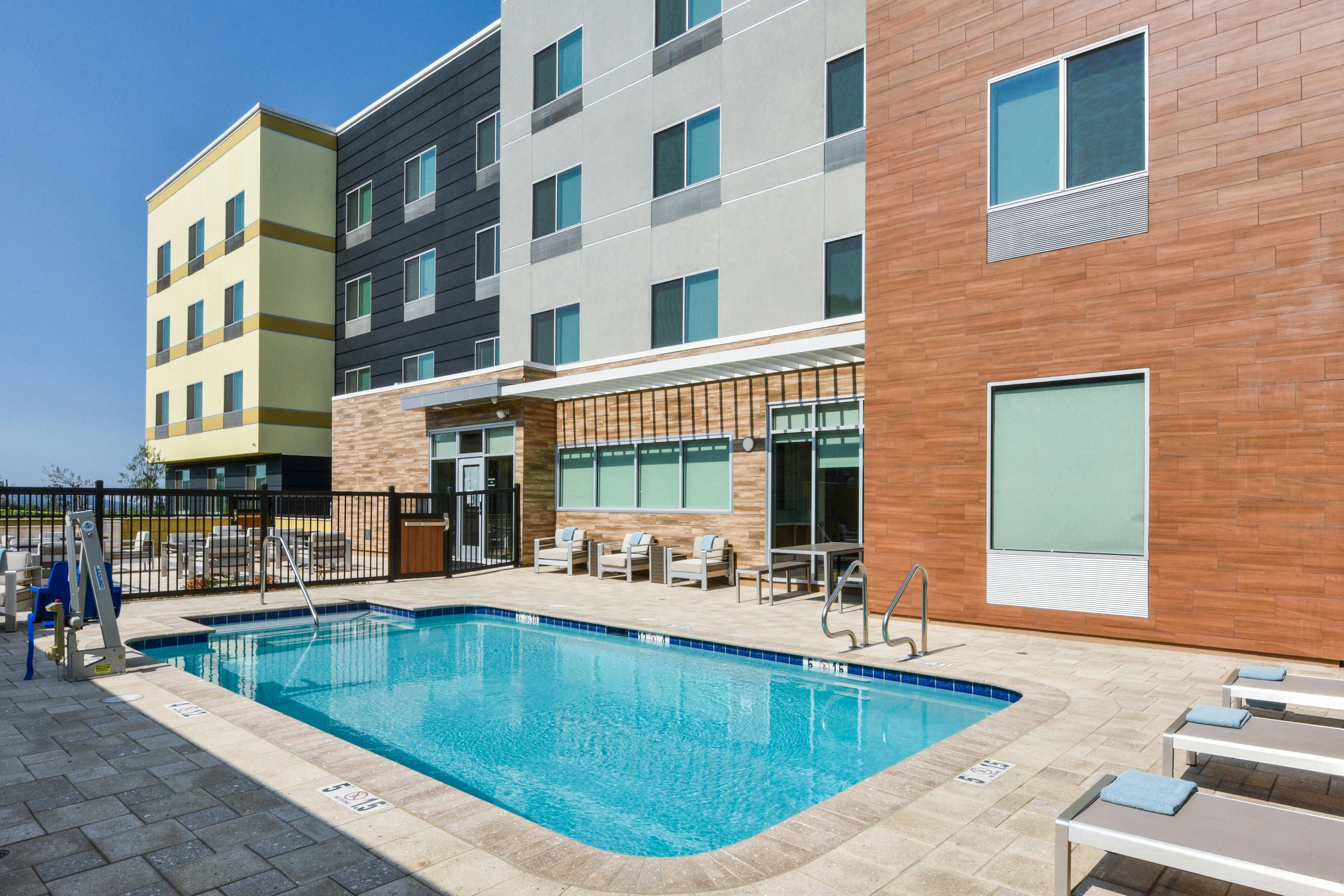 Fairfield Inn & Suites by Marriott Moorpark Ventura County 31/36