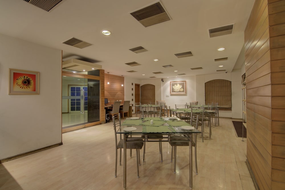 Tristar Serviced Apartments 25/41