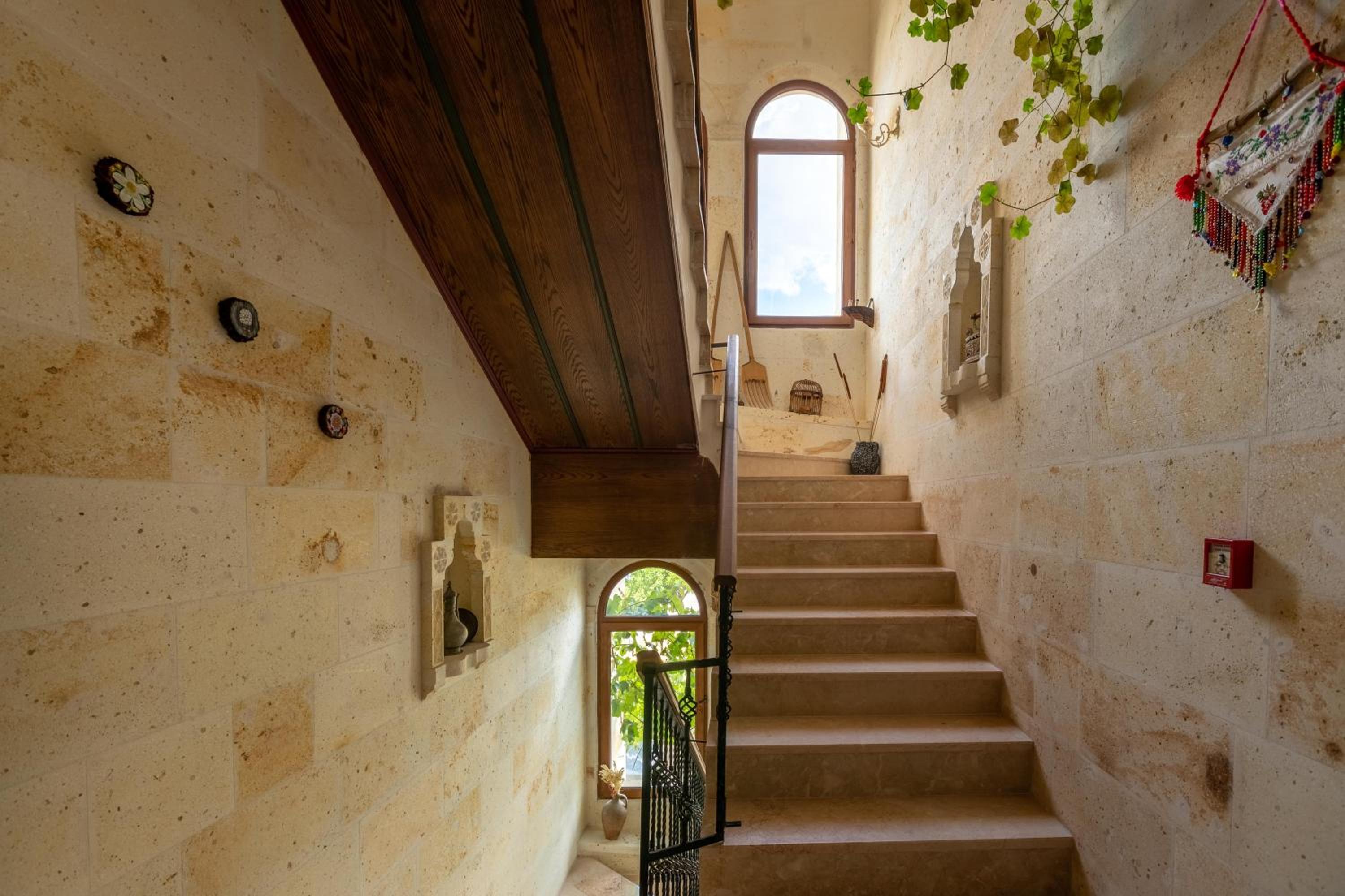 Esens Stone House 17/23