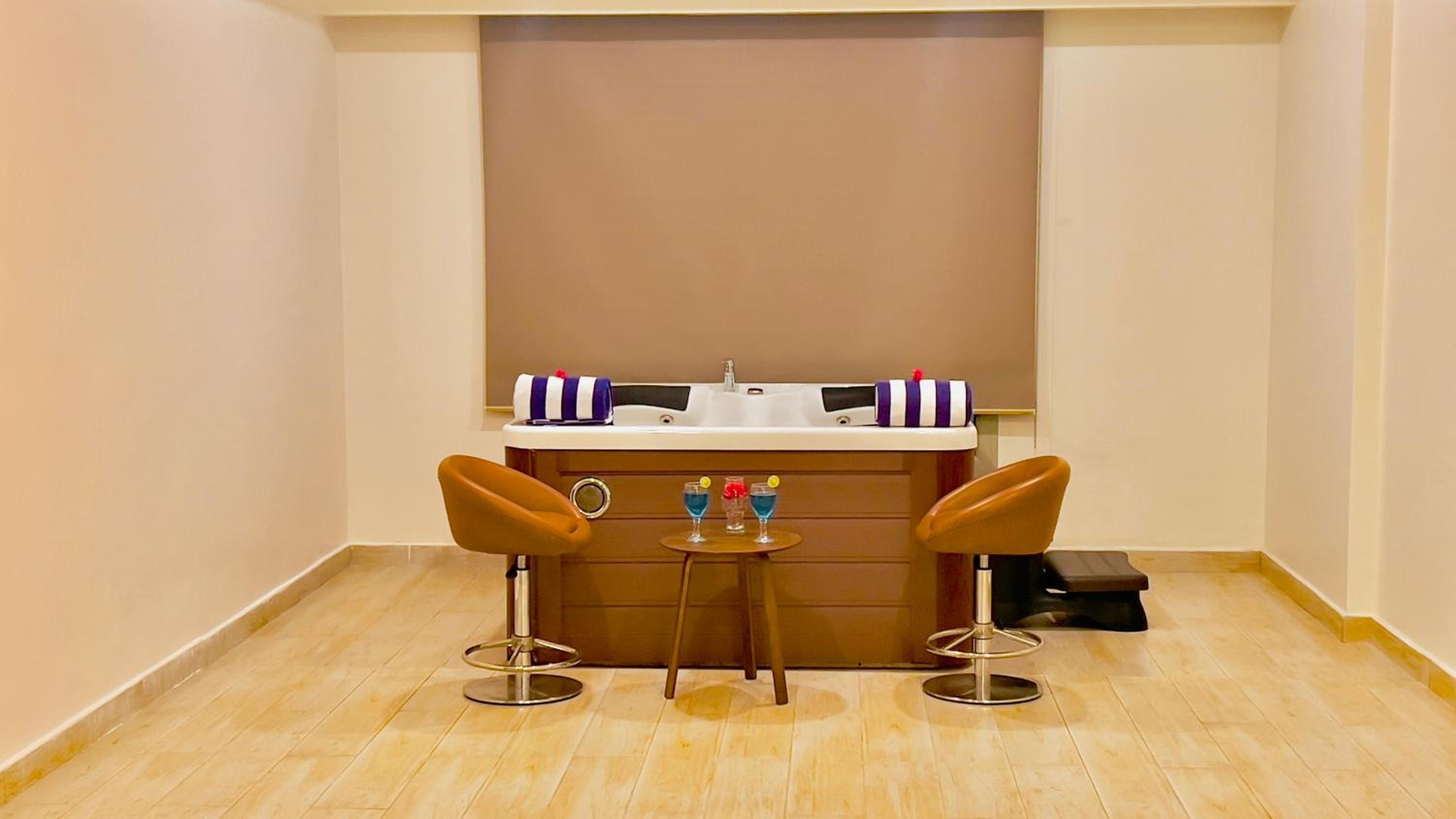 BW Suites & Spa 10/60