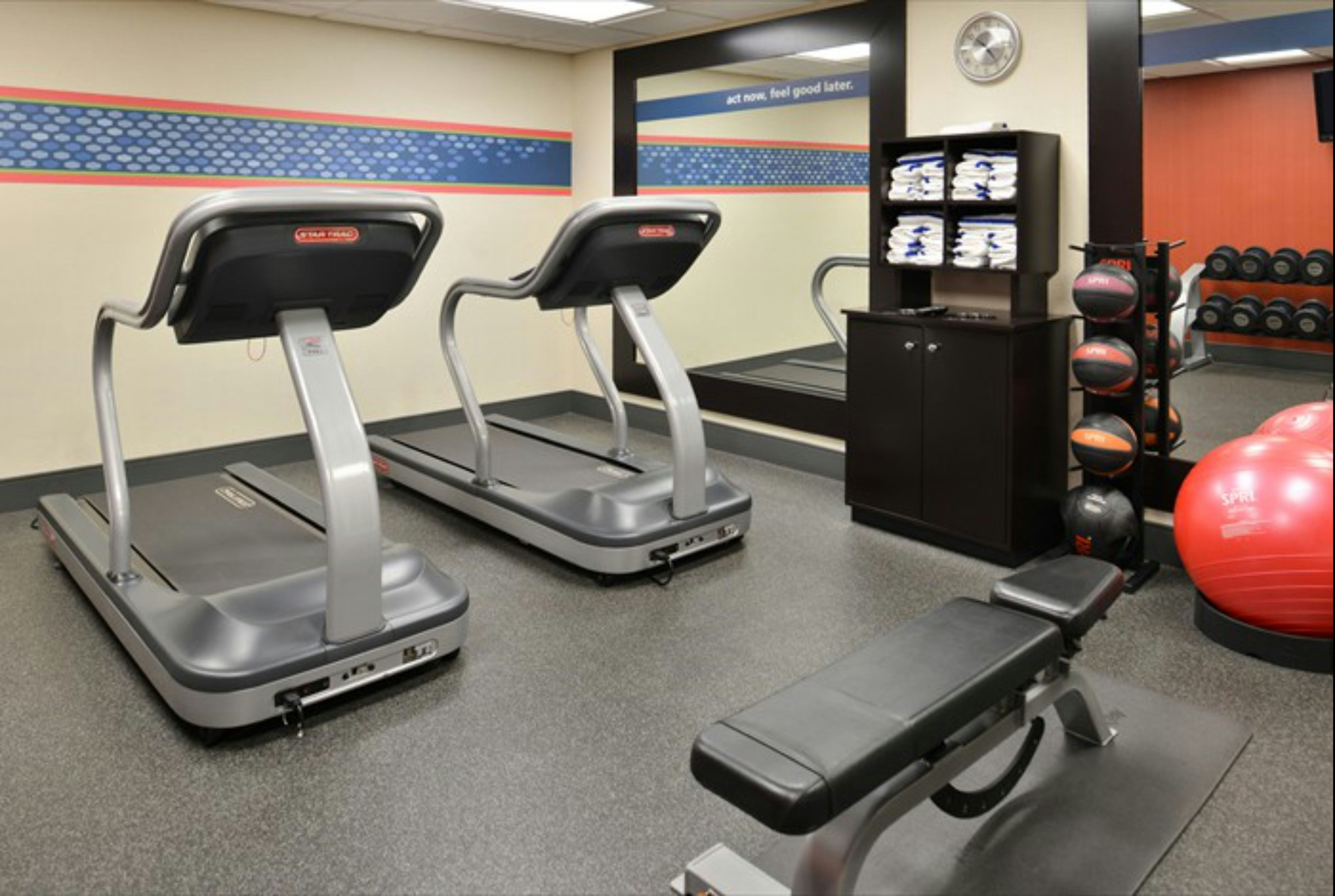 Hampton Inn Suites Richmond 27/50