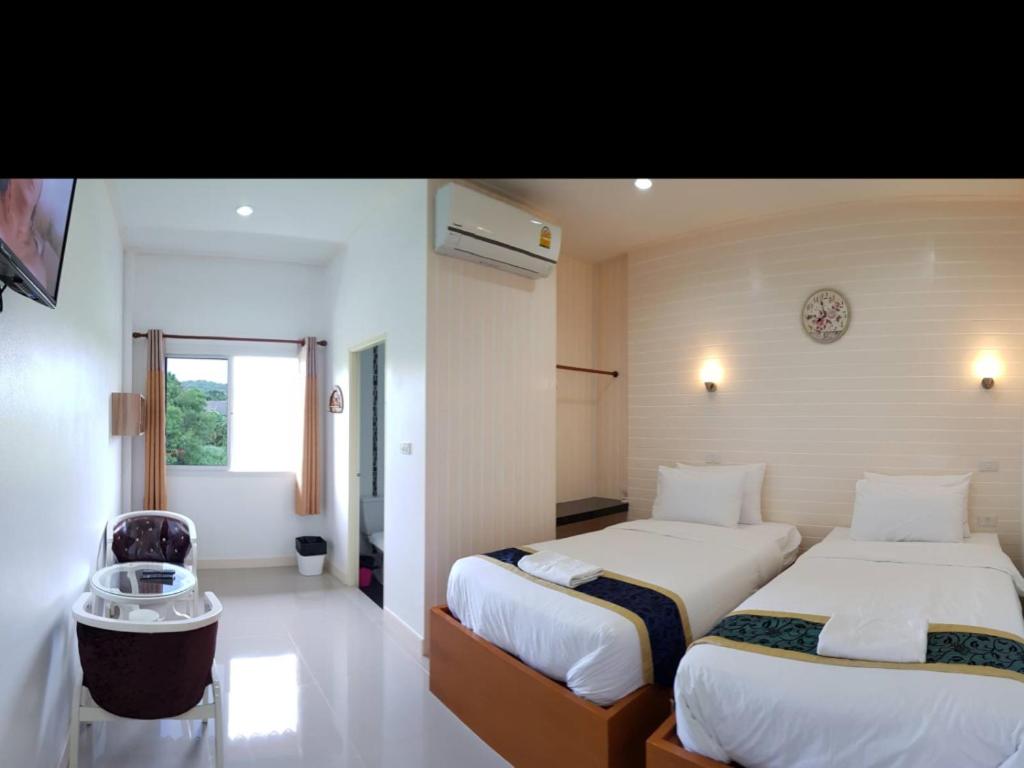 The Aam Resort Bang Sa-Re 16/28