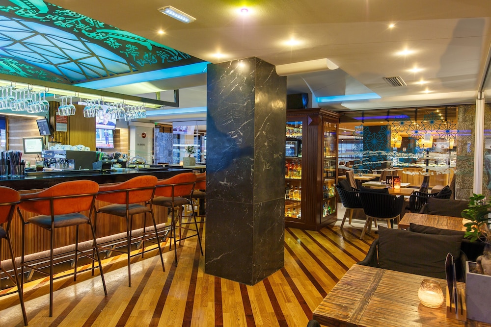 Palmera Beach Hotel and Spa Adult Only 116/131