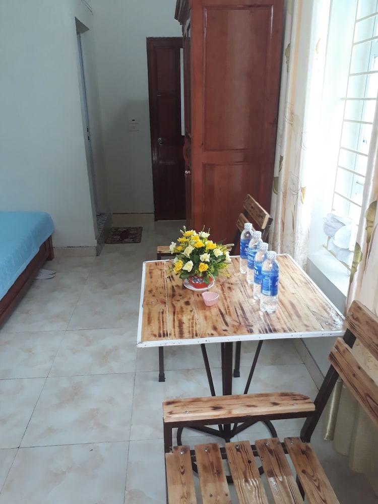 Tamcoc White Swan Hostel 34/48