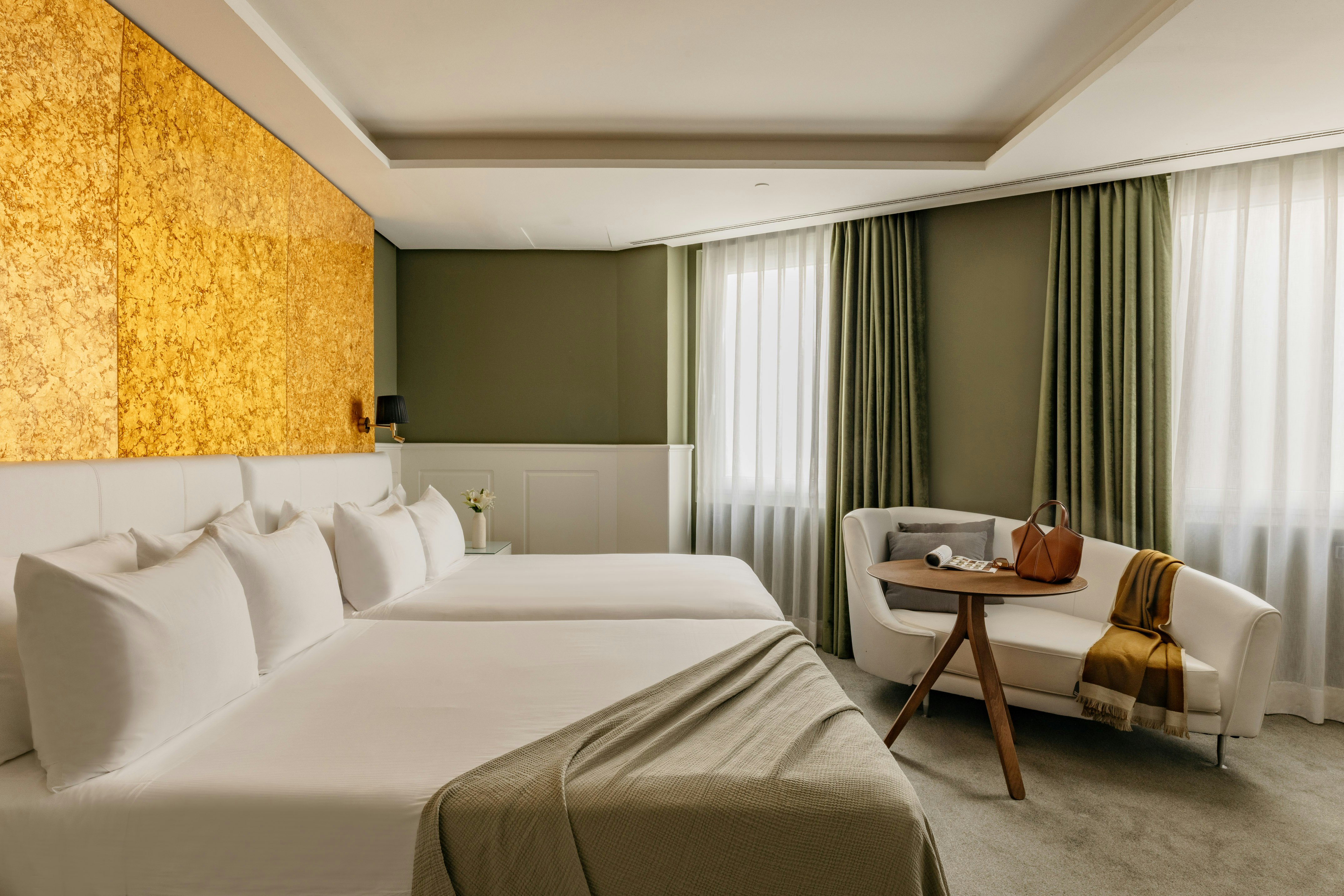 1 BEDROOM, MASTER, SUITE