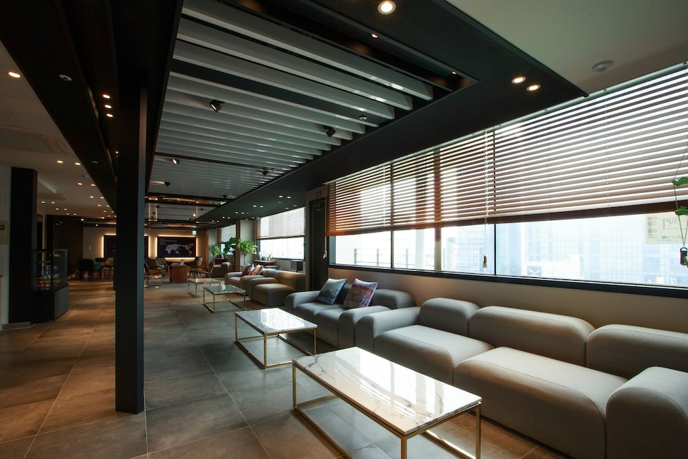 Brosis Hotel 37/47