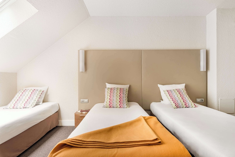 Hotel Campanile Geneve - Aeroport/Palexpo 3/42