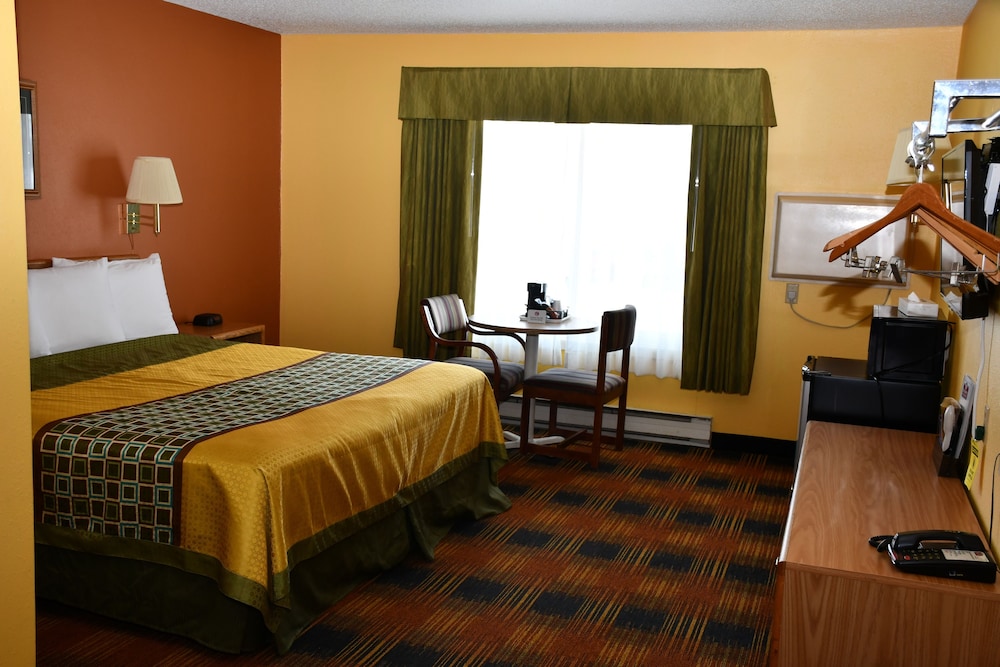 Regency Inn Suites 27/57