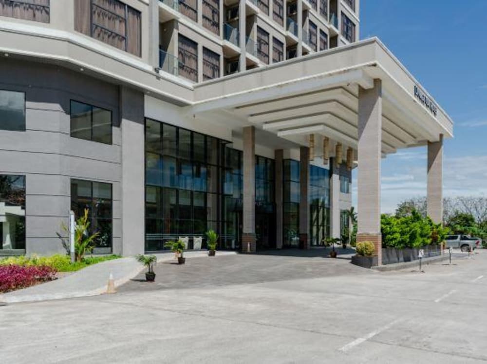 Livingston Hotel Sandakan 7/57