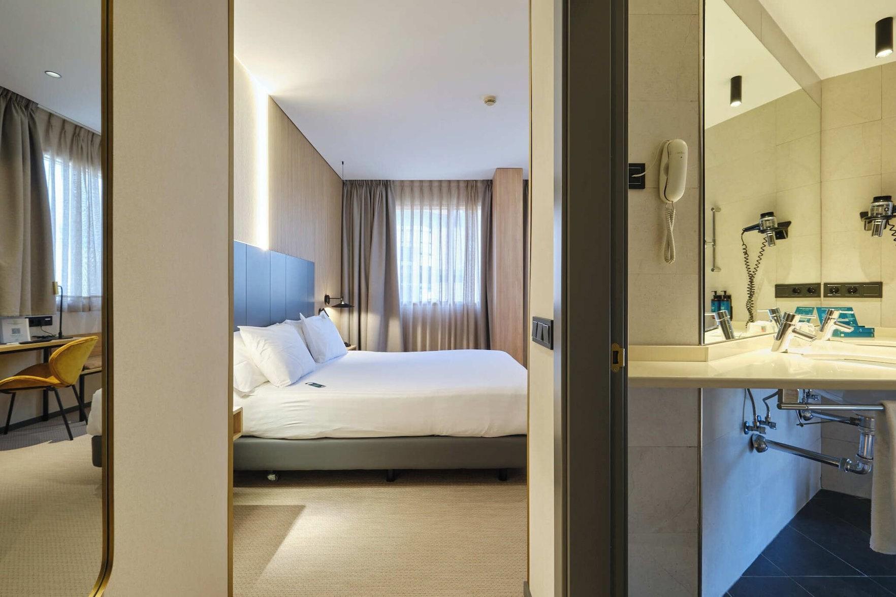 Silk, Club, Single, Double Bed