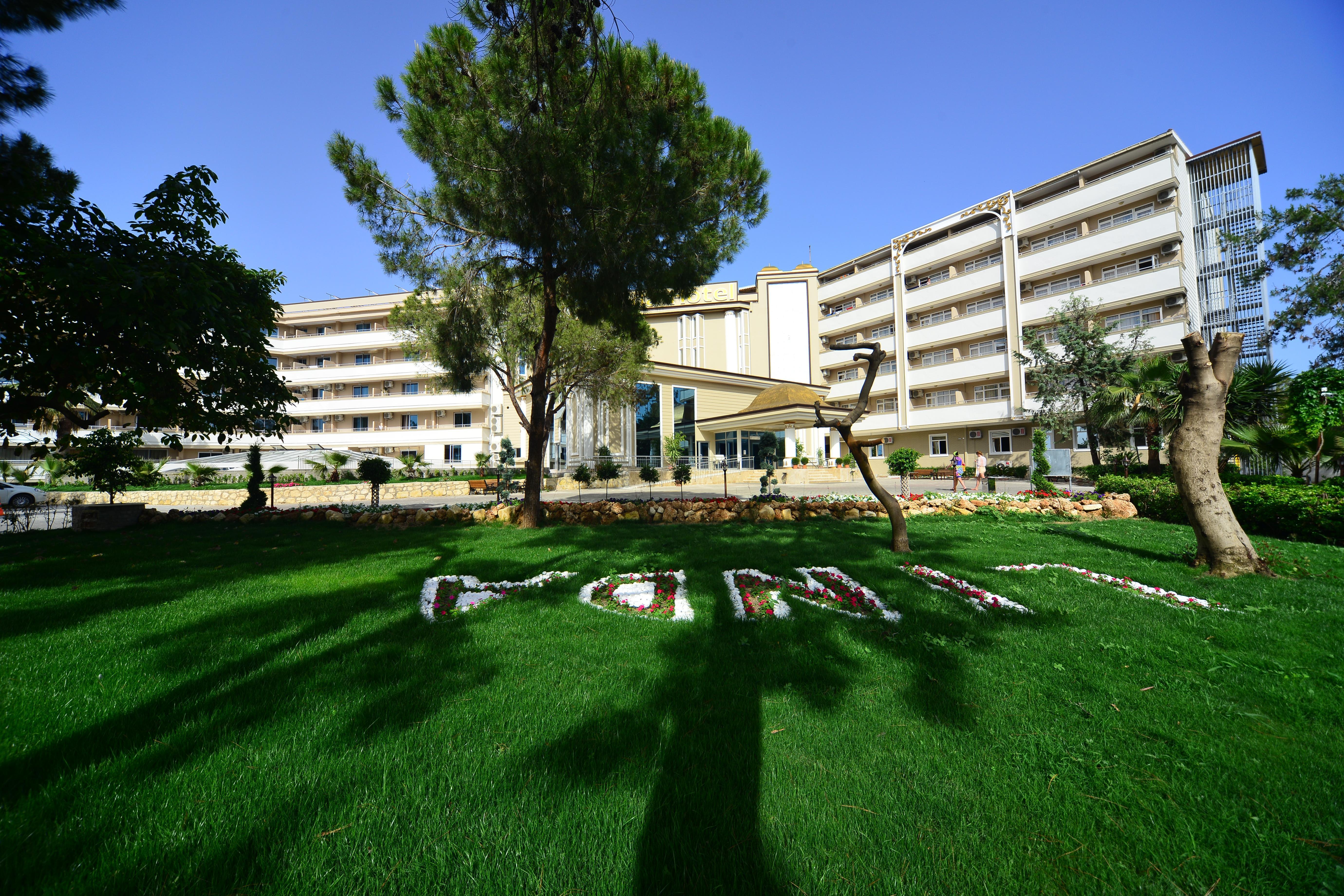 Linda Resort Hotel 43/49