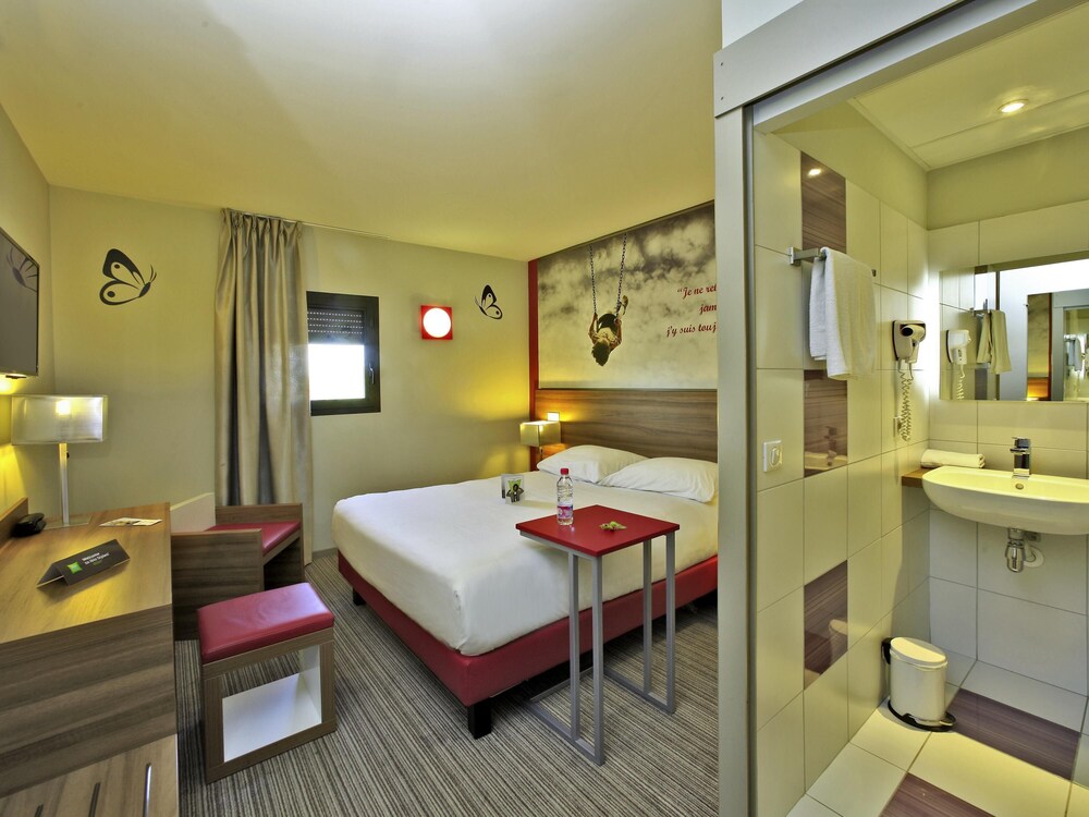 Ibis Styles Castres 27/63