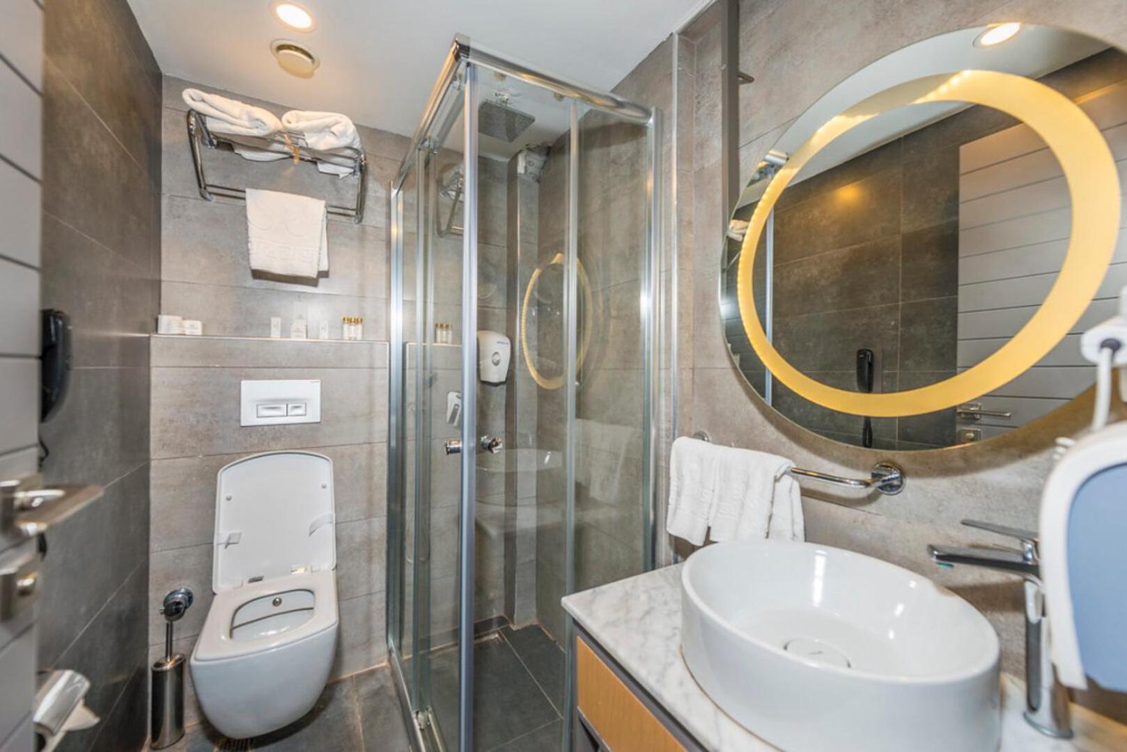 Laren Business Hotel And Spa 81/81