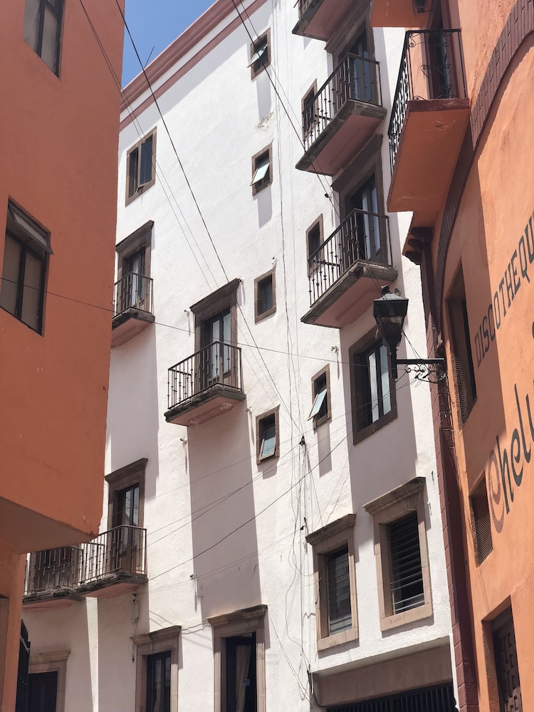 Hotel Del Conde 7/38