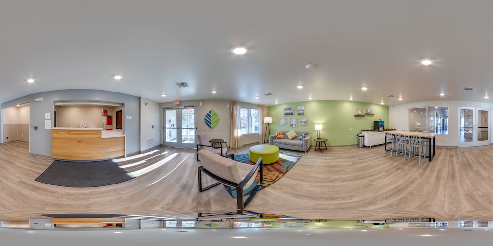 WoodSpring Suites Libertyville - Chicago 48/60