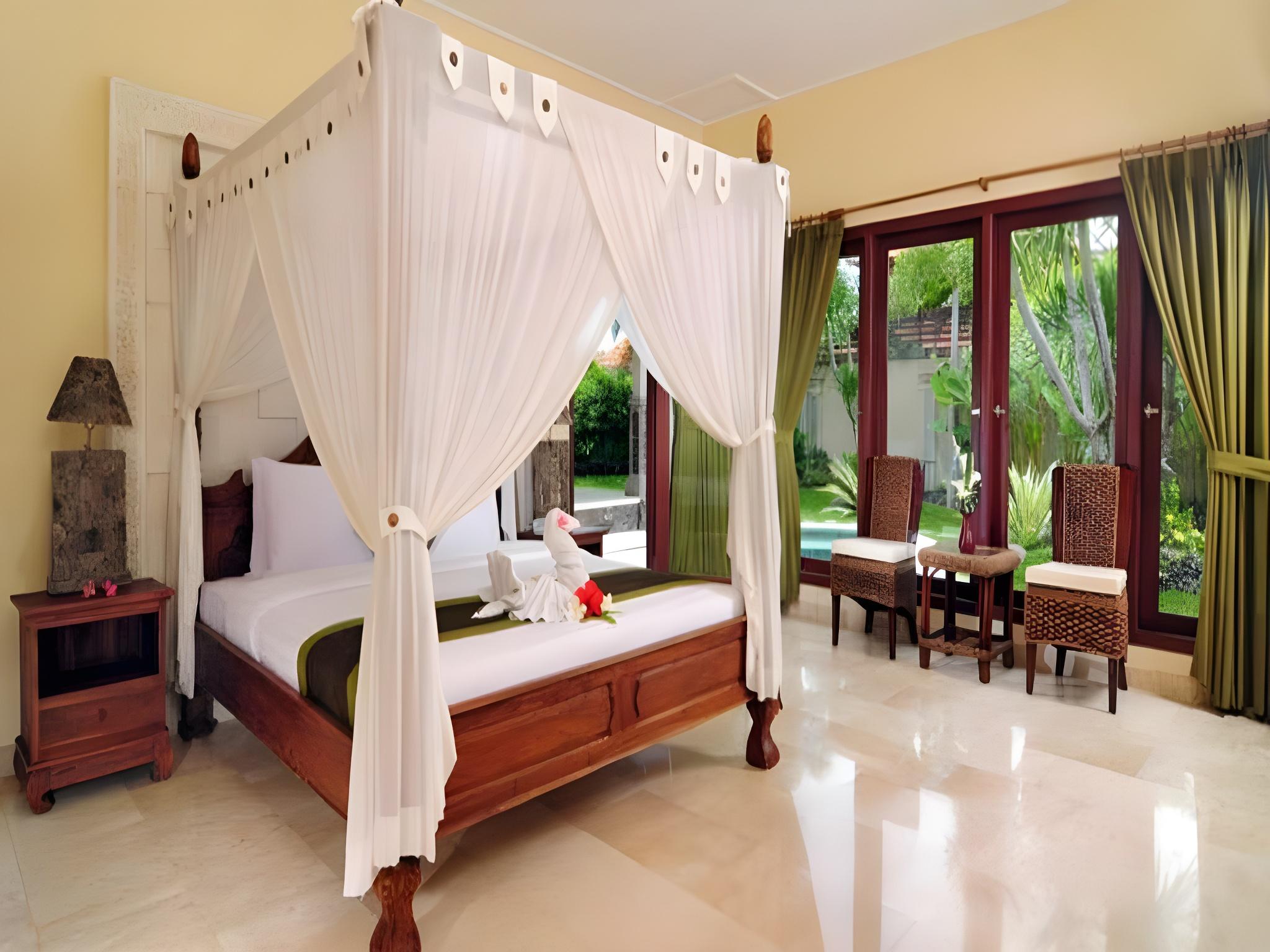 2 Bedrooms, Pool, Villa
