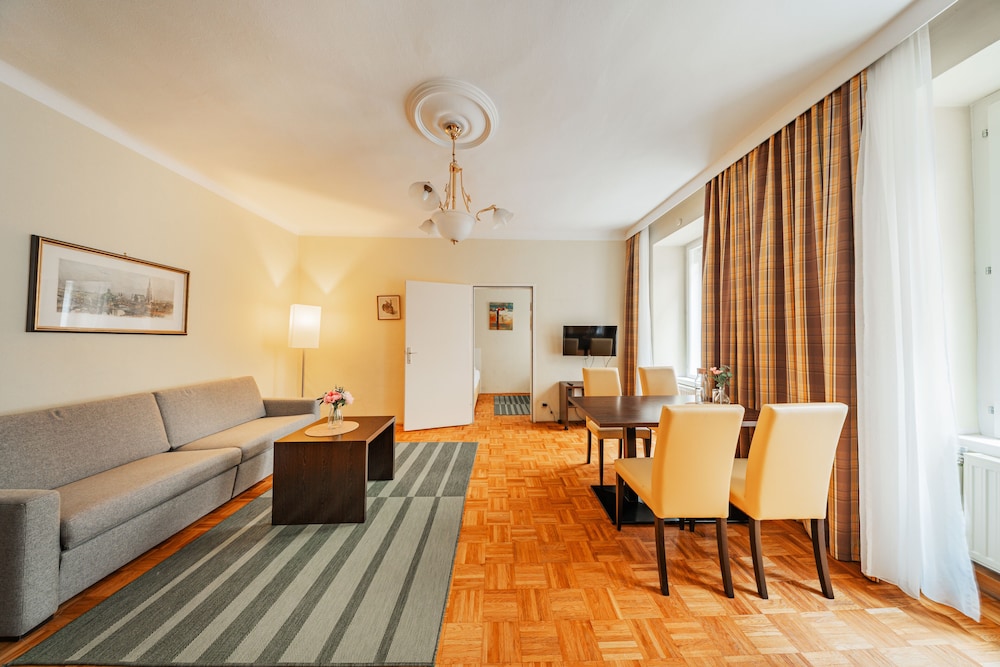 Appartments in der Josefstadt 9/18
