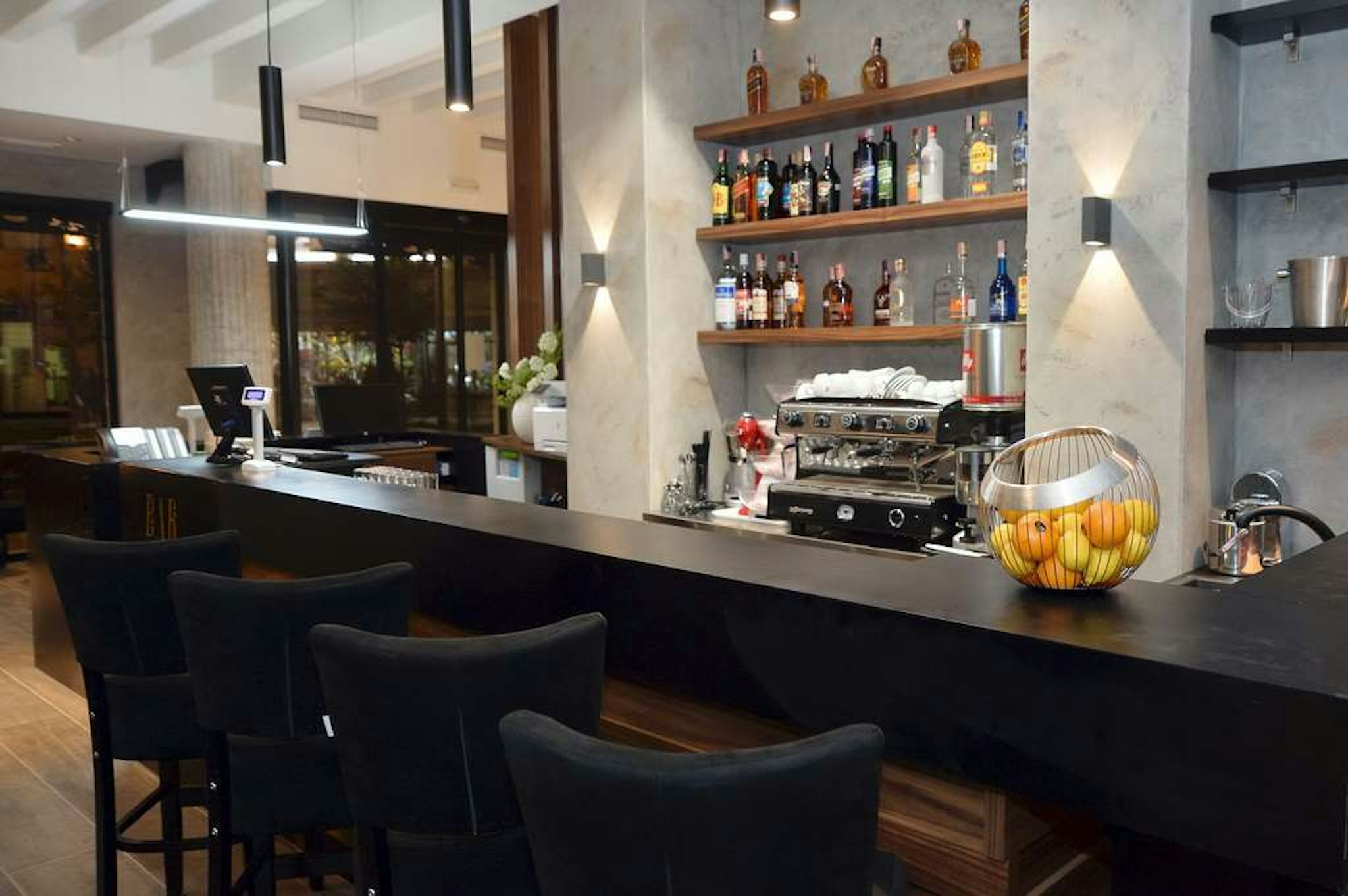 Alexander Square Boutique Hotel 42/55