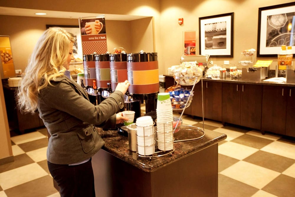 Hampton Inn And Suites Seattle Kent Wa 46/74