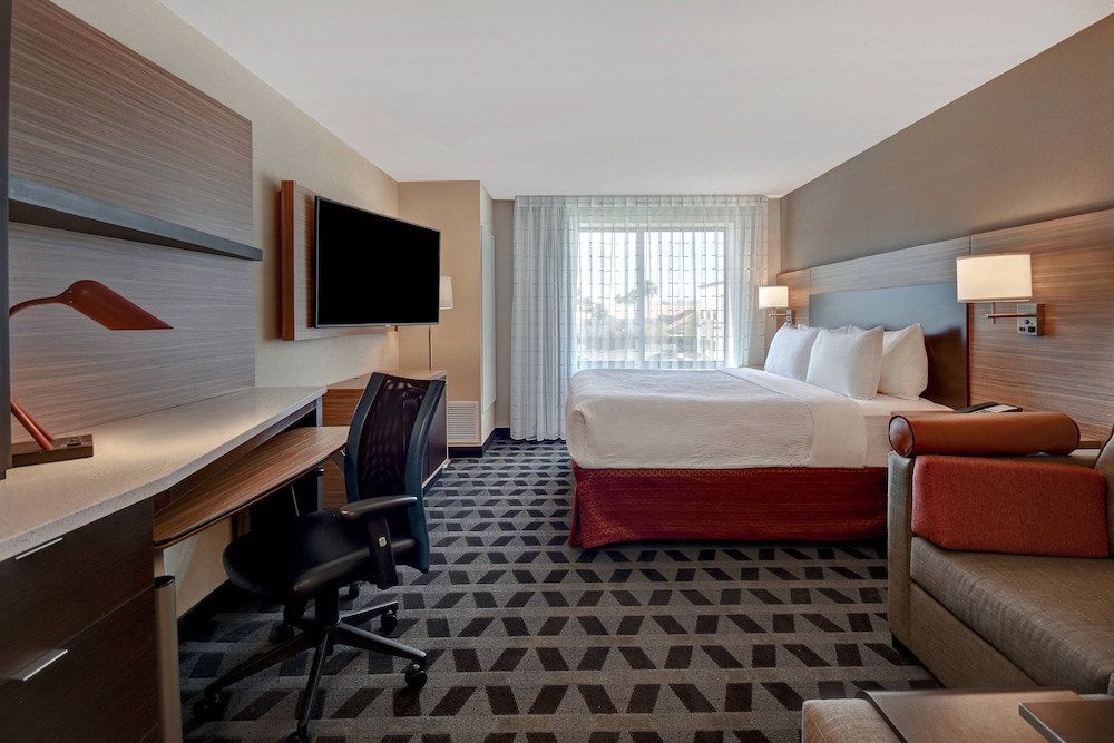 TownePlace Suites by Marriott Las Vegas Airport South 16/30