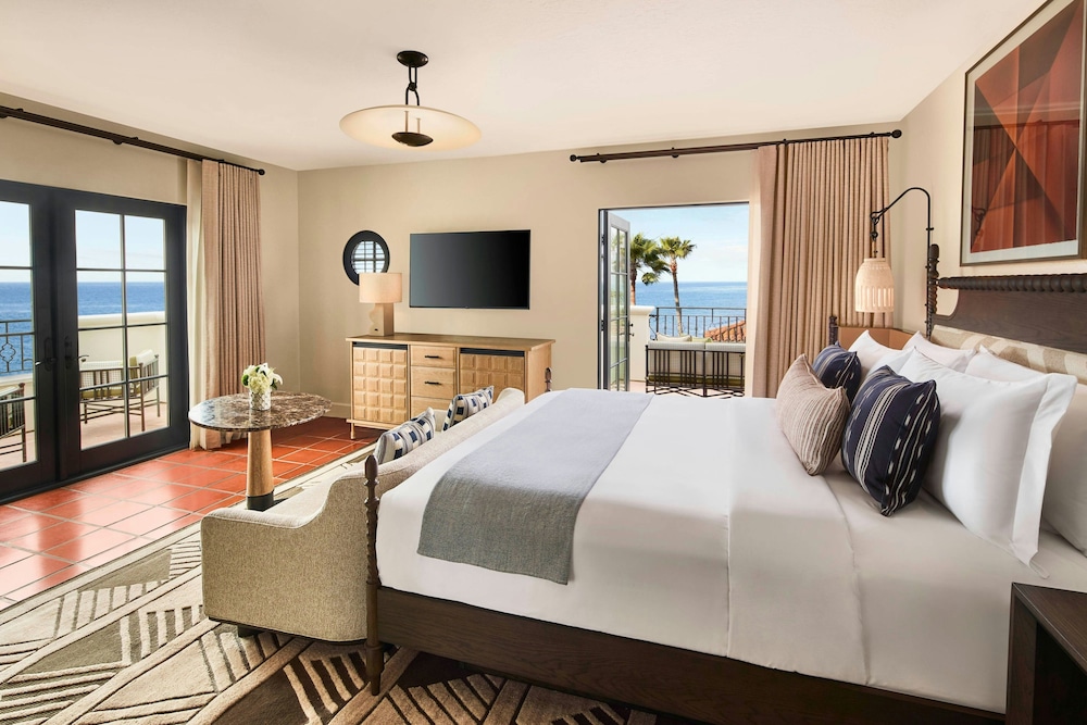 Room, King Bed, Ocean View