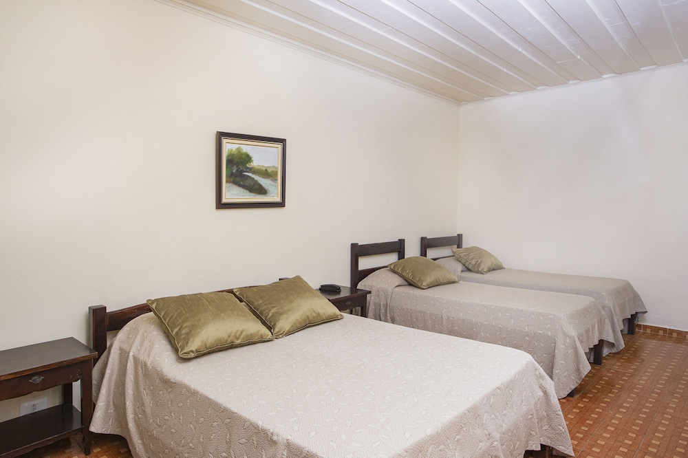 Hotel Saveiros 20/70