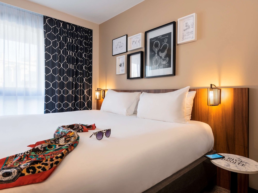Mercure Paris Montparnasse Pasteur 12/73