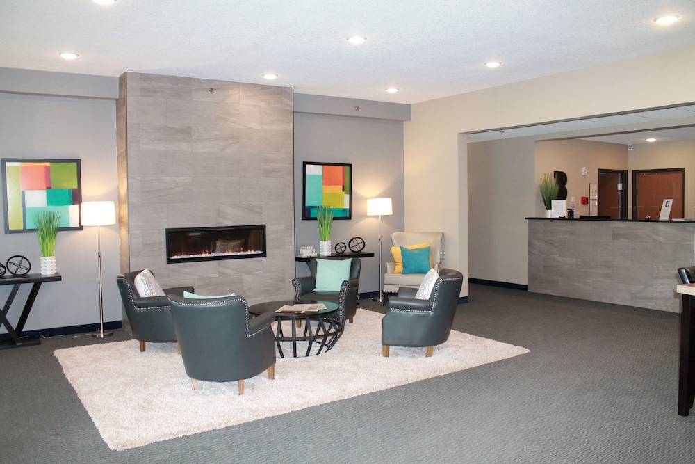 Brookstone Lodge Suites 28/43