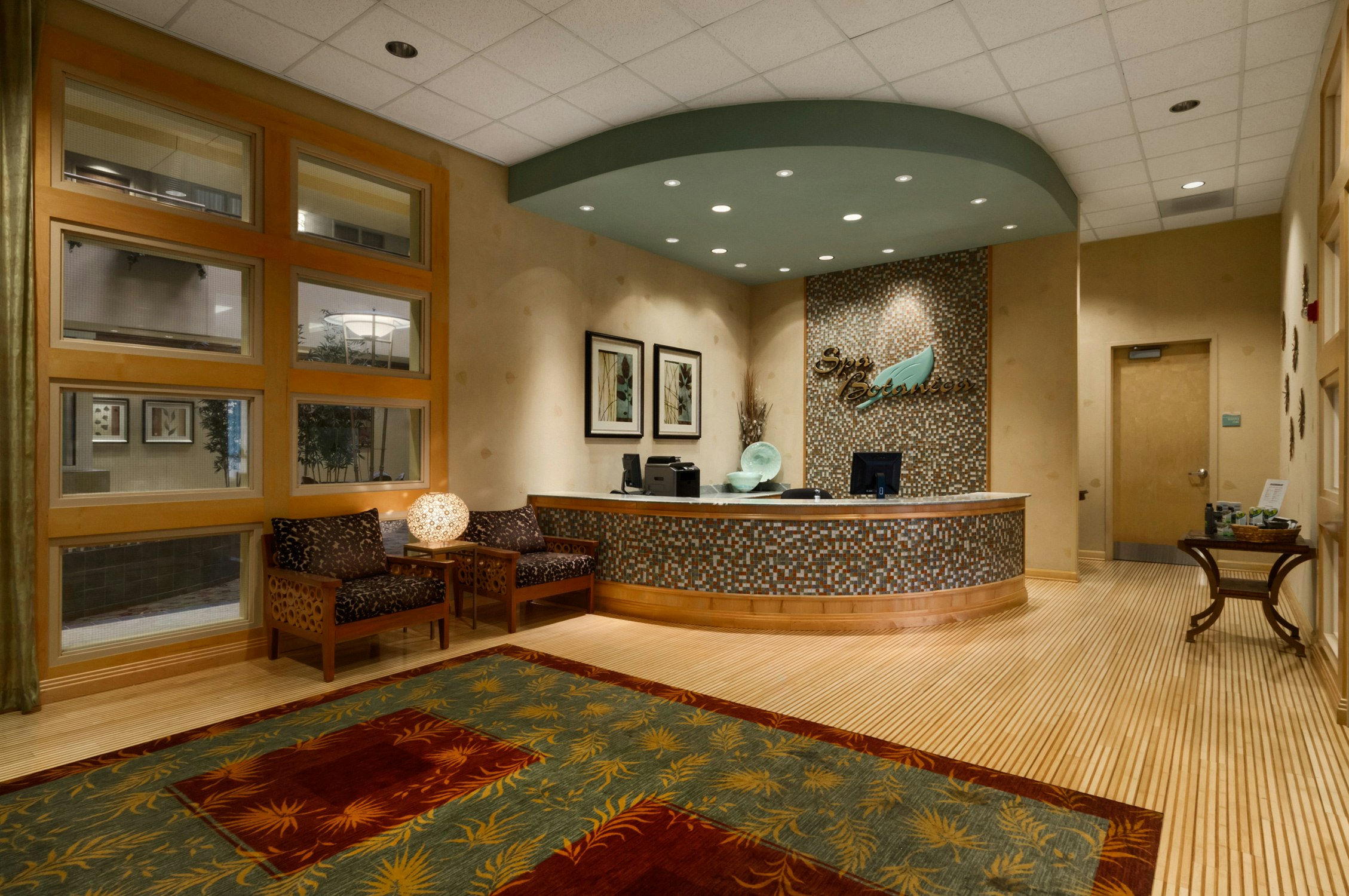 Embassy Suites by Hilton Northwest Arkansas 8/41