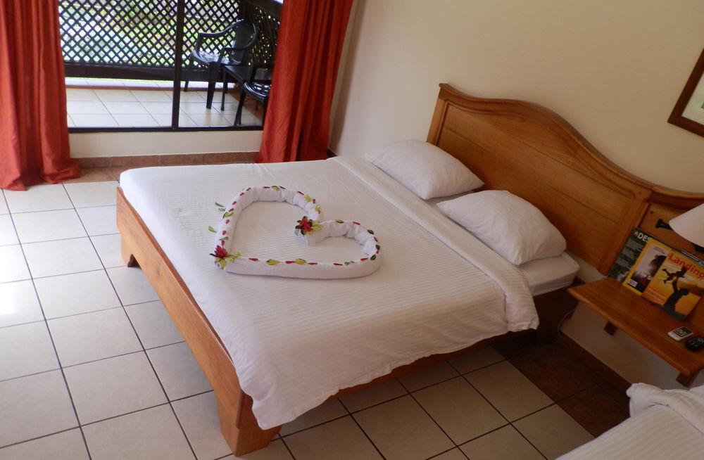 Standard, Double Bed