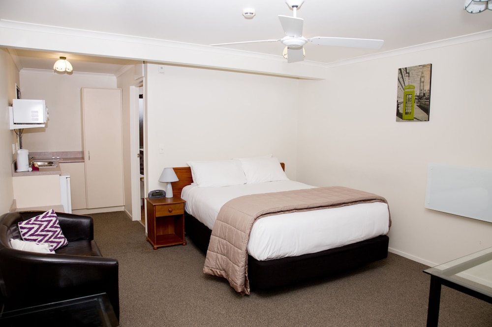 Hamilton Settlers Motor Lodge 22/37