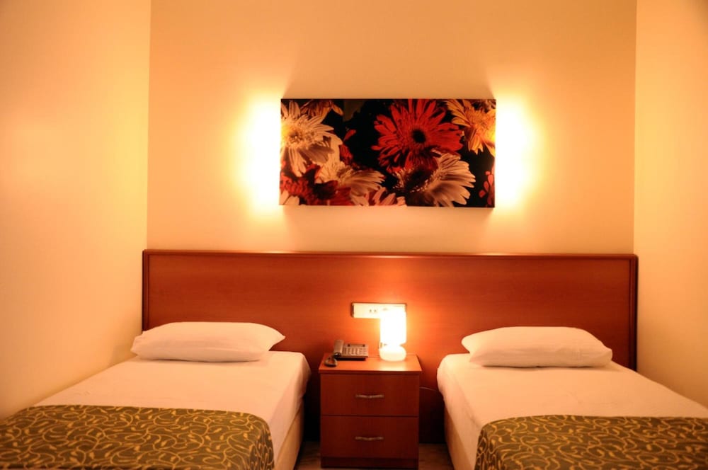 Lord Hotel 29/61