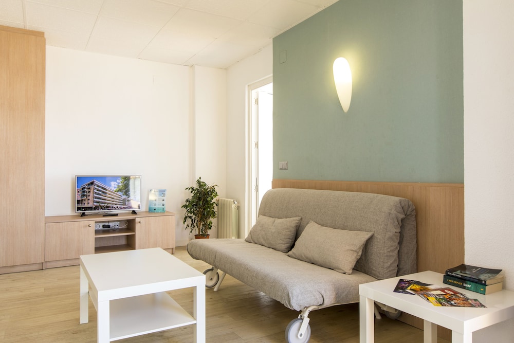 Apartamentos Atlantida 40/70