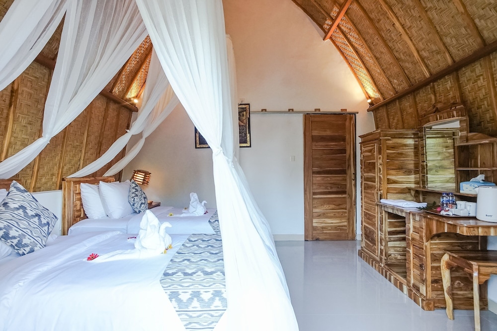 Penida Sunset Ocean View Bungalows 20/59