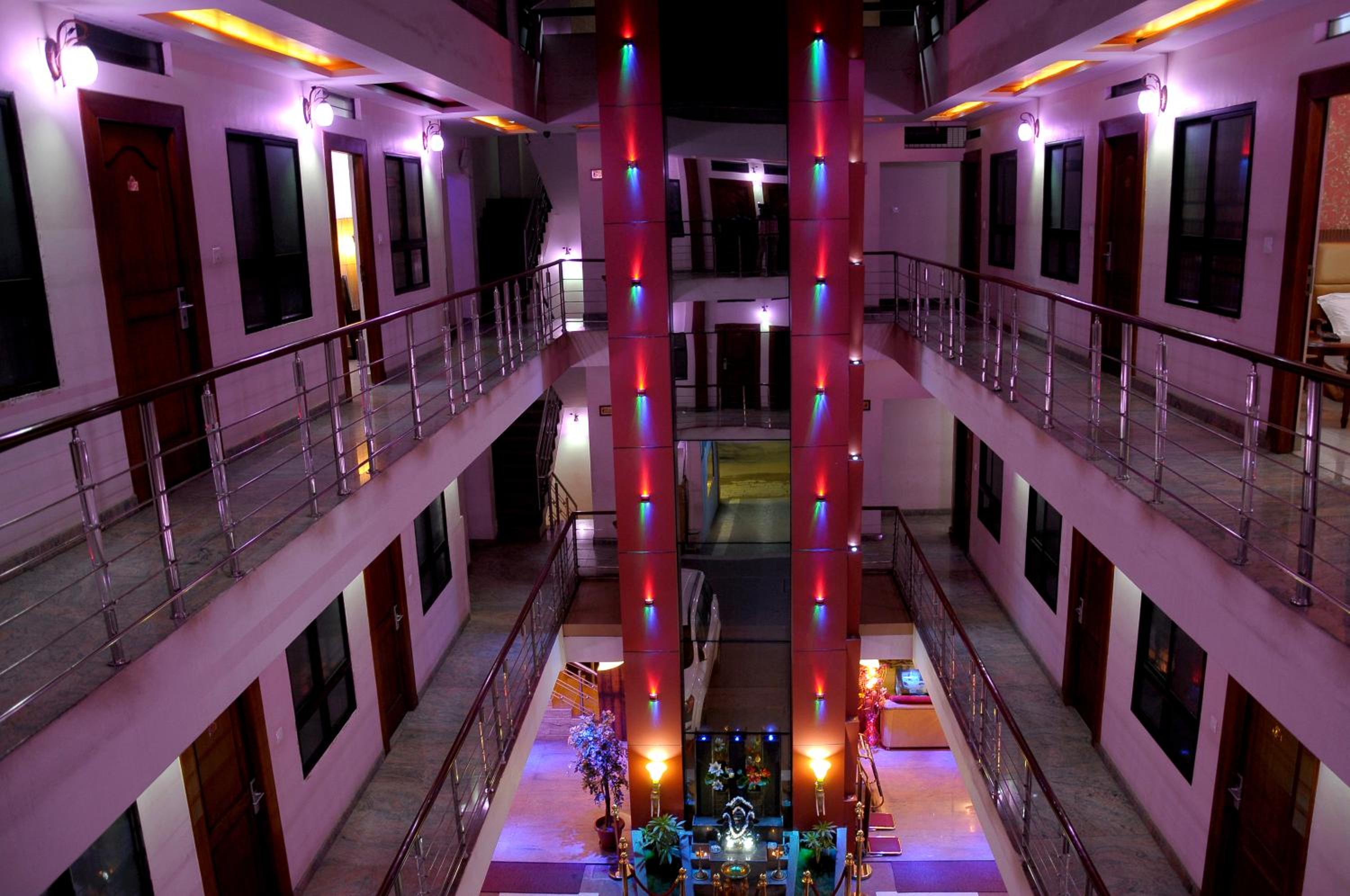 Hotel Kings Kastle 30/35