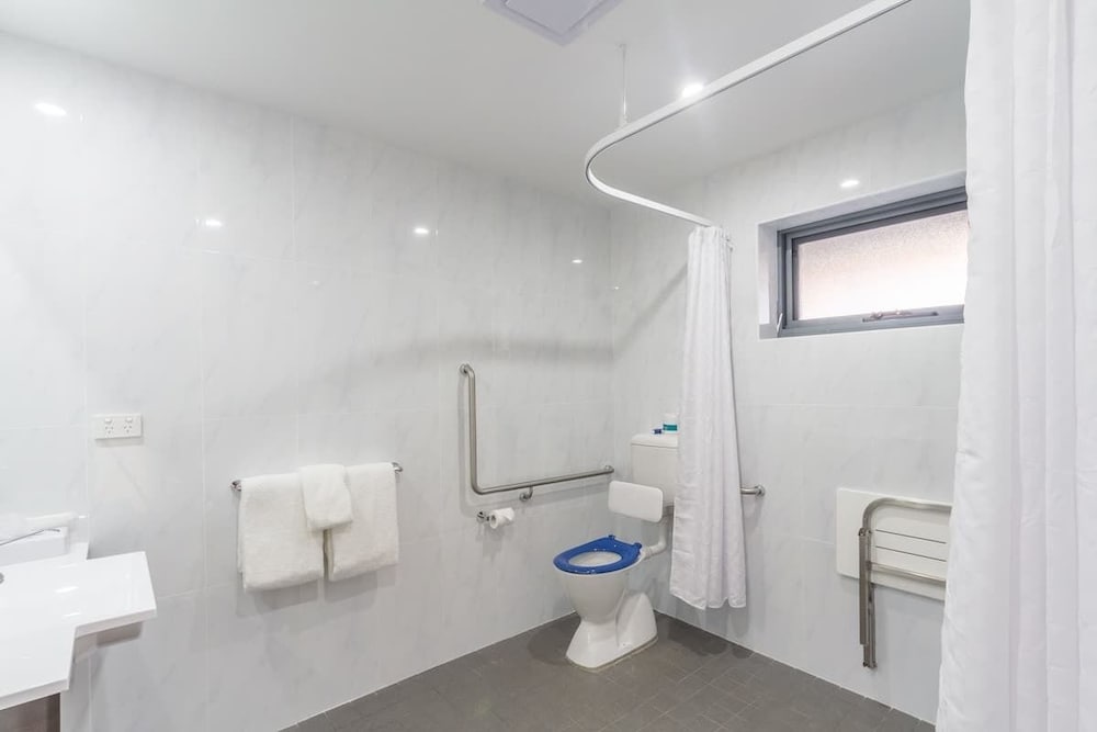 Cowra Services Club Motel 39/40