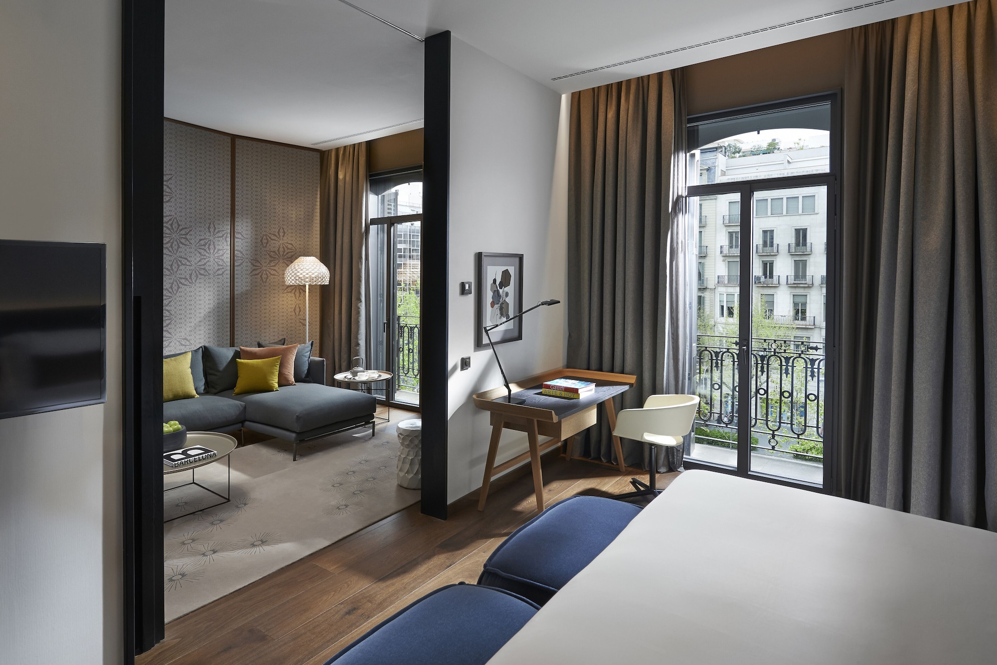 BOULEVARD, SUITE, KING BED