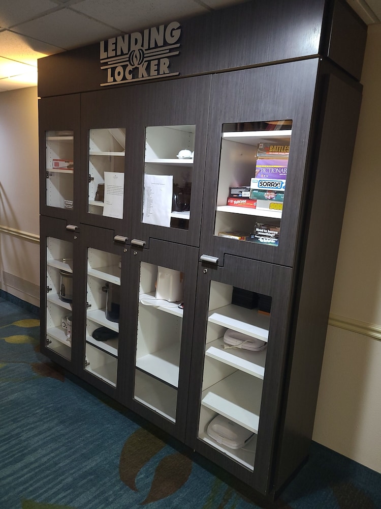 Candlewood Suites Tyler 7/54