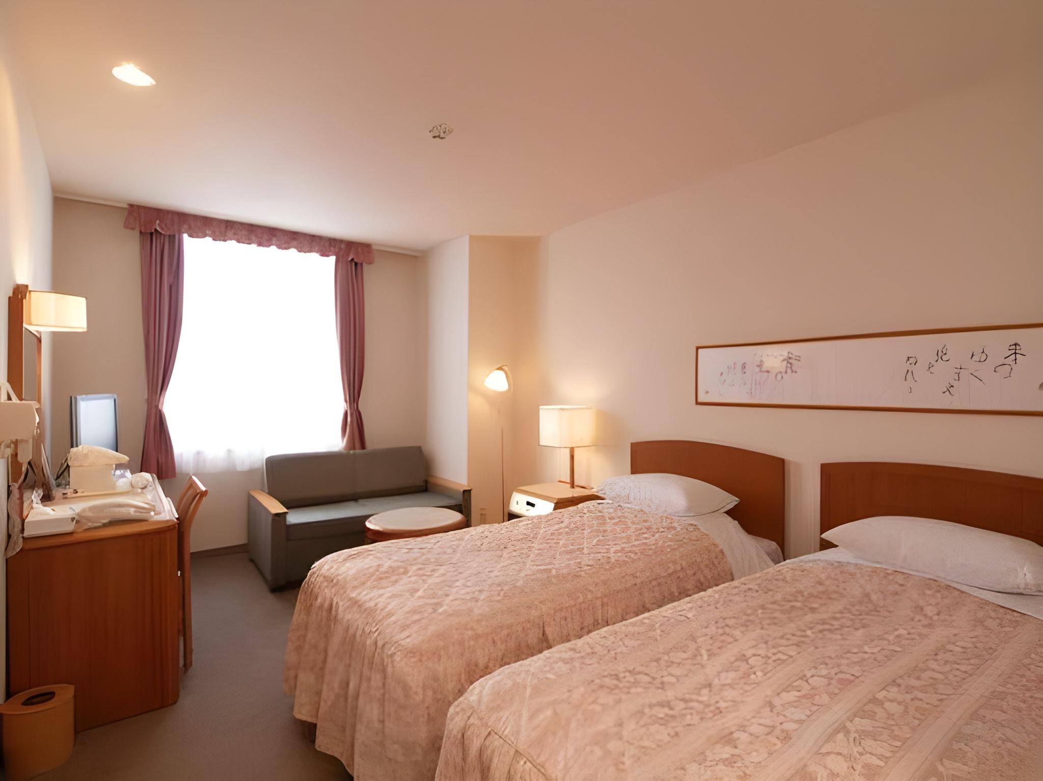 Room, Twin Beds
