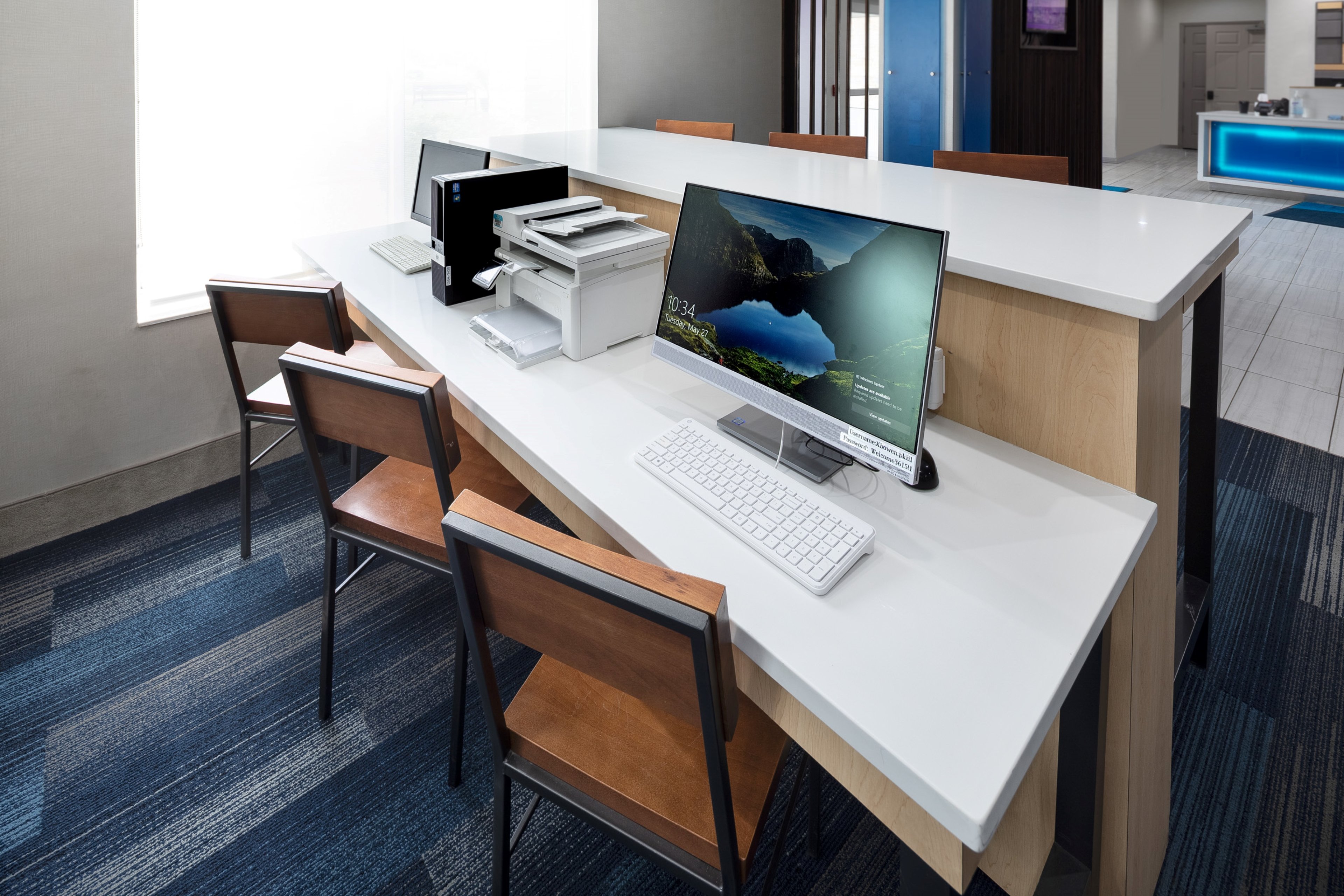 Holiday Inn Express and Suites Chicago West St Charles an IHG Hotel 63/72