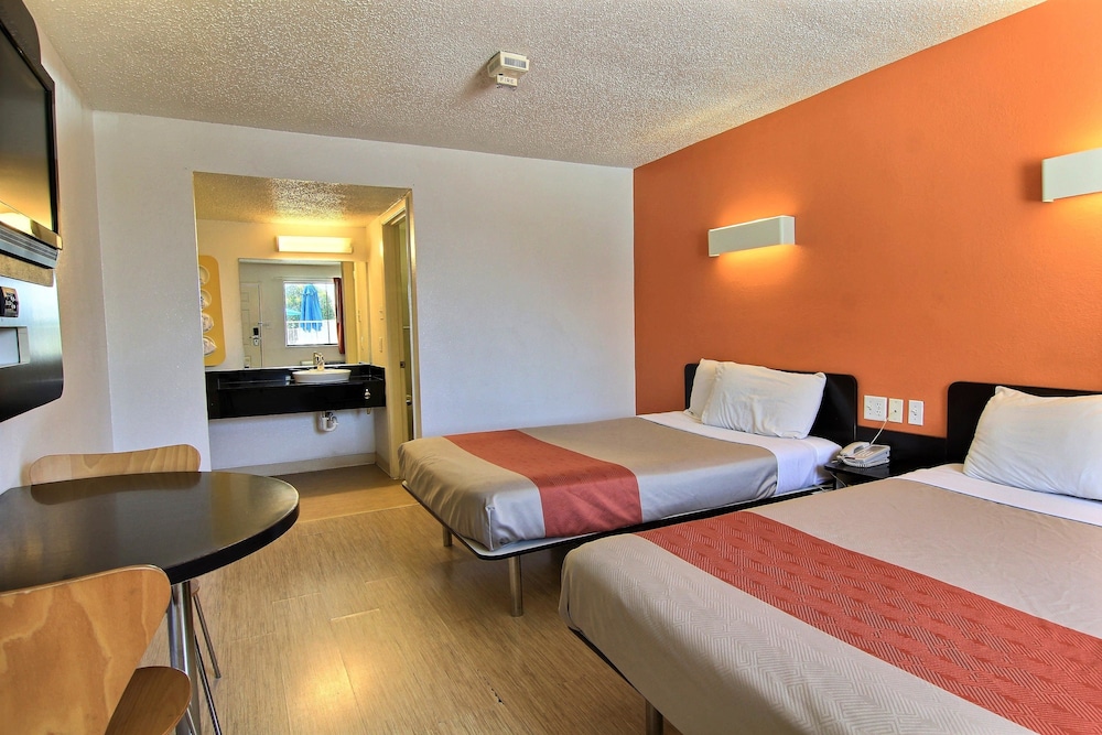 Motel6 Austin, TX 36/51