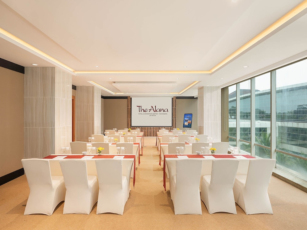The Alana Yogyakarta Hotel & Convention Center 36/45