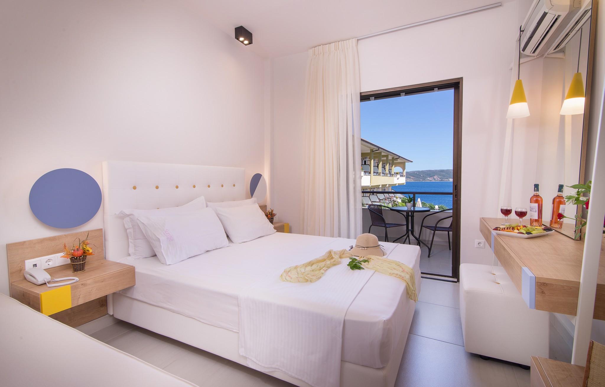 Room, Double Bed, Balcony or Terrace