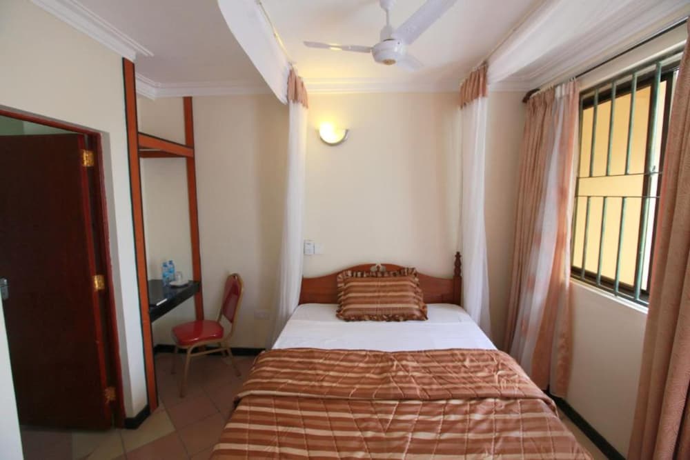 CoastGate Hotel 23/50