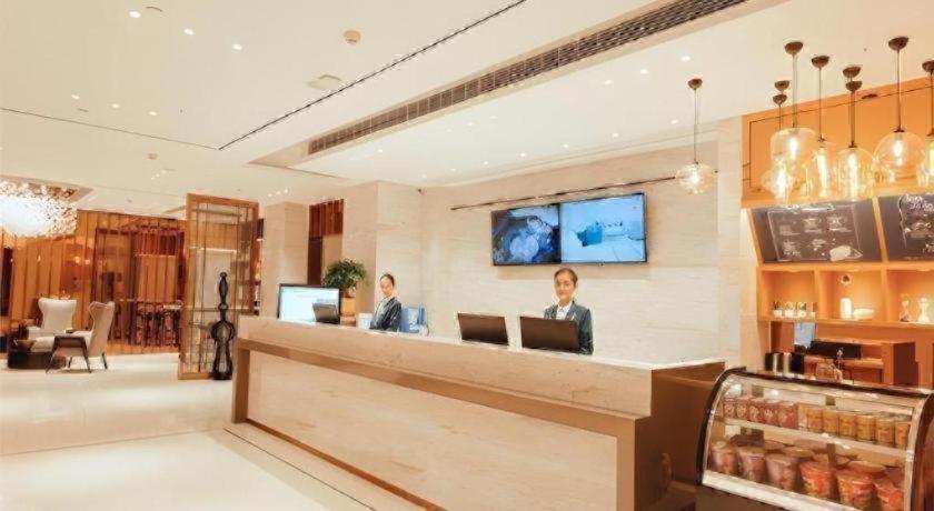 City Comfort Inn Honghu Huijin Wealth Plaza Golden Sunshine 9/50