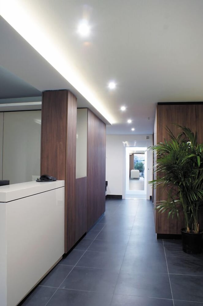 Hotel Leopardi 5/37