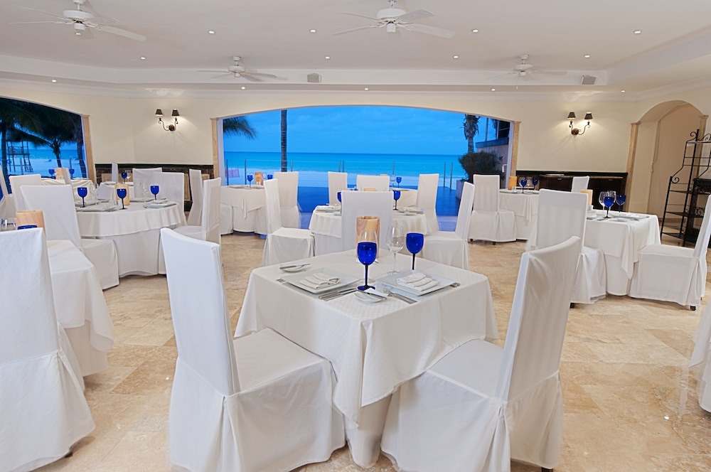 Royal Hideaway Playacar All Inclusive - Adults Only 38/50