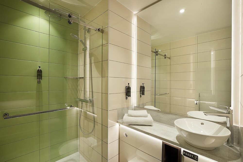 Hub by Premier Inn Edinburgh Royal Mile 39/48