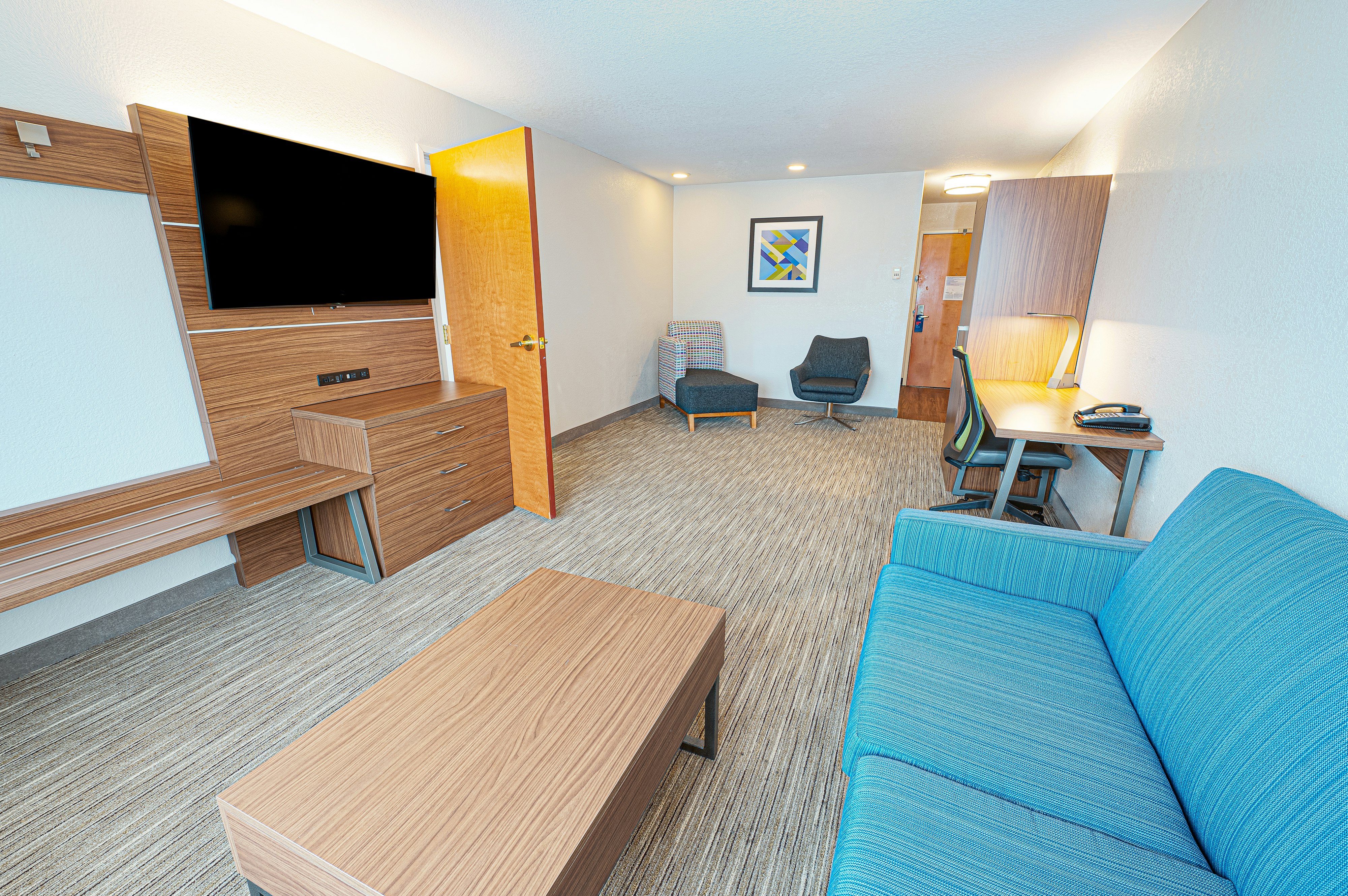 Holiday Inn Express Hotel Suites East Lansing 45/58