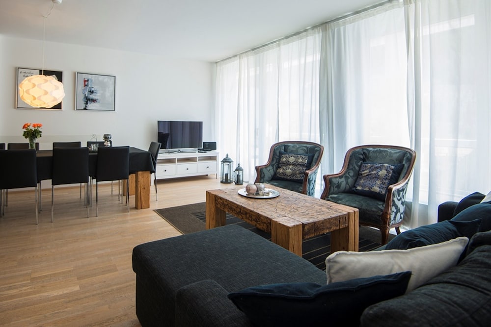 Haus Lothringen 32/50